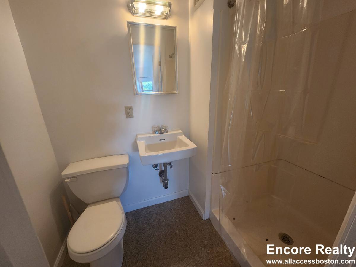 Apartment for rent at 1061 Beacon St #14, Brookline, MA 02446