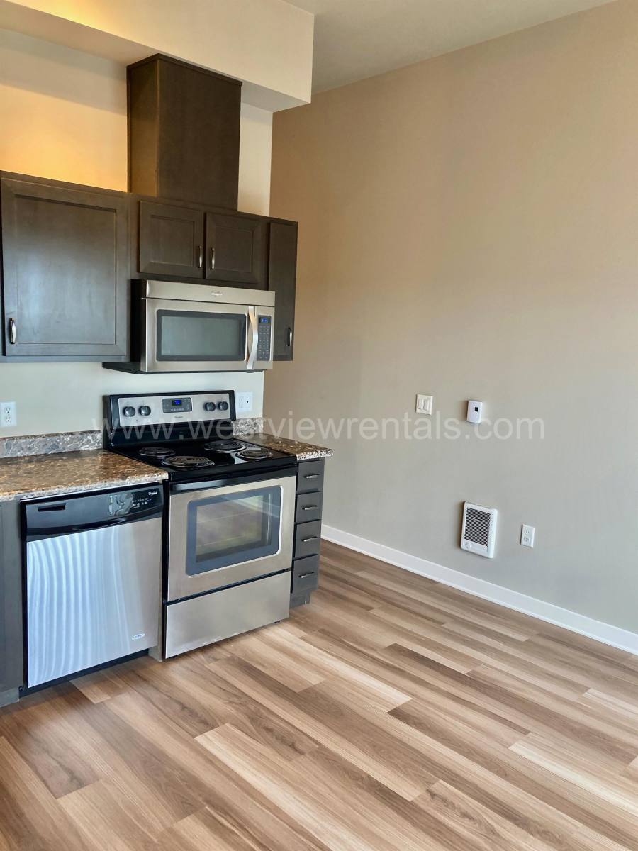 Apartment for rent at 1010 Railroad Ave #403, Bellingham, WA 98225