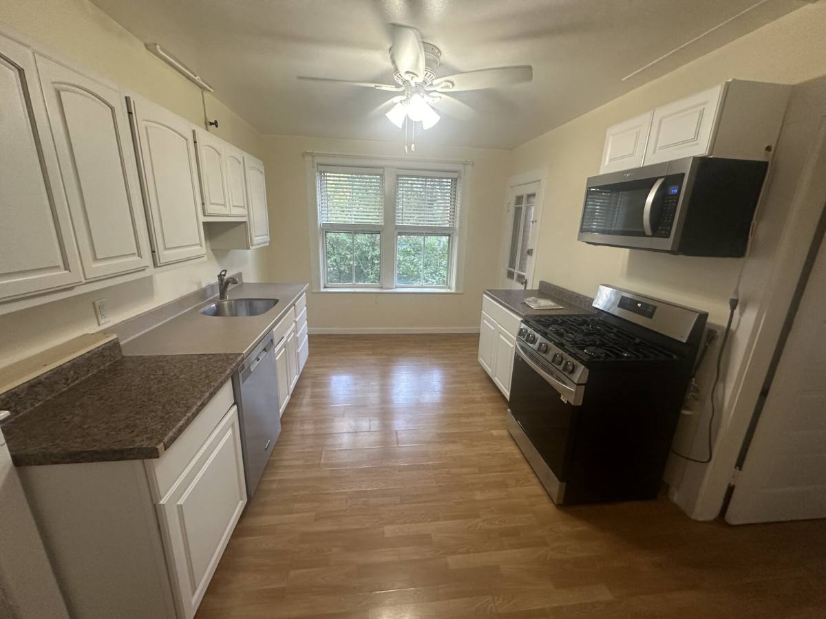 House for rent at 25 Fairfield St #5, Cambridge, MA 02140
