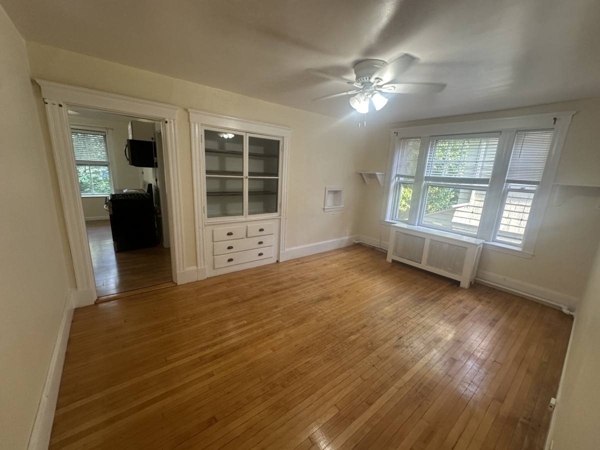 House for rent at 25 Fairfield St #5, Cambridge, MA 02140
