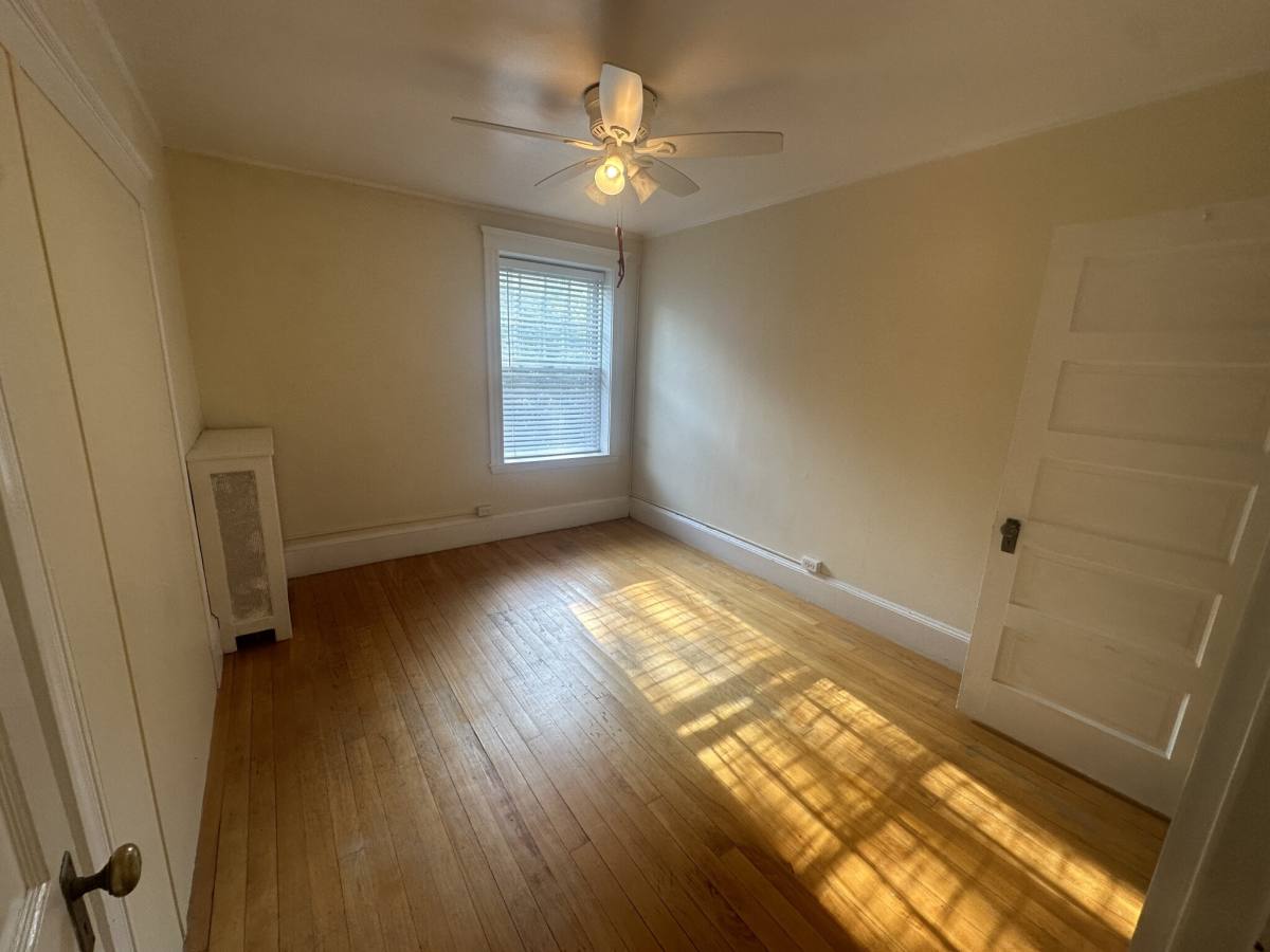 House for rent at 25 Fairfield St #5, Cambridge, MA 02140