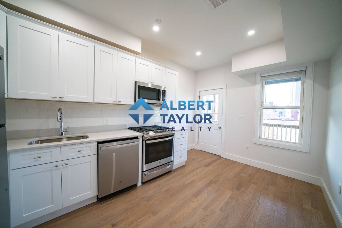 Apartment for rent at 37 Calumet St #2, Roxbury Crossing, MA 02120