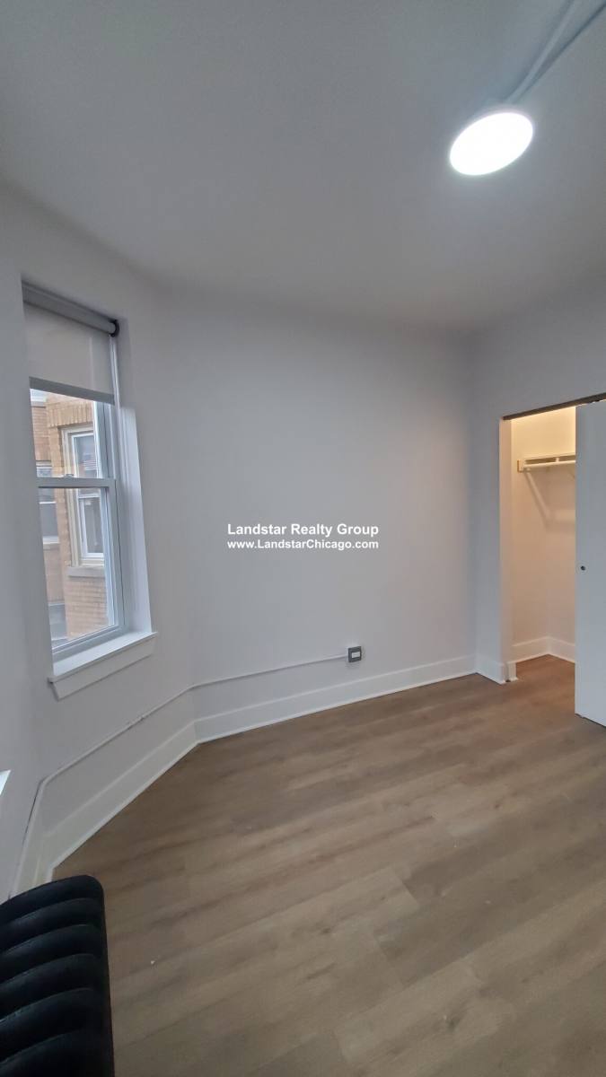 Apartment for rent at 1347 W Estes Ave #E3, Chicago, IL 60626
