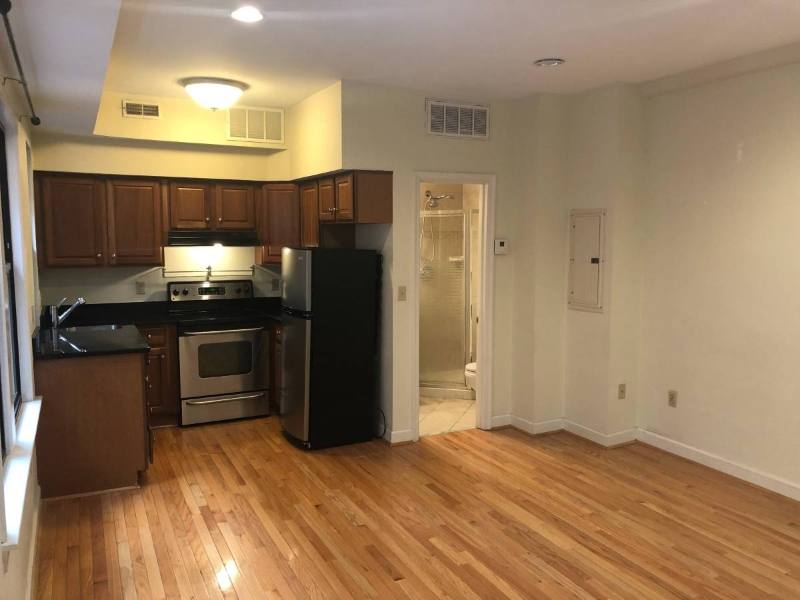Condo for rent at 1321 Fairmont St NW, Washington, DC 20009