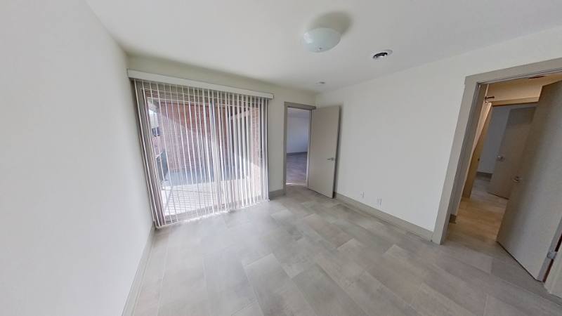 Apartment for rent at 924 10th Ave #1, Huntington, WV 25701