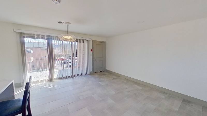 Apartment for rent at 924 10th Ave #1, Huntington, WV 25701