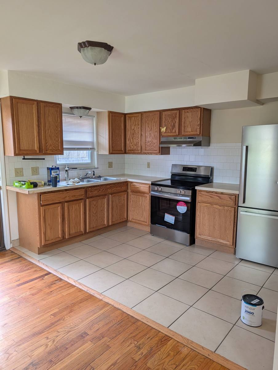 Apartment for rent at 885 E N Broadway St, Columbus, OH 43211