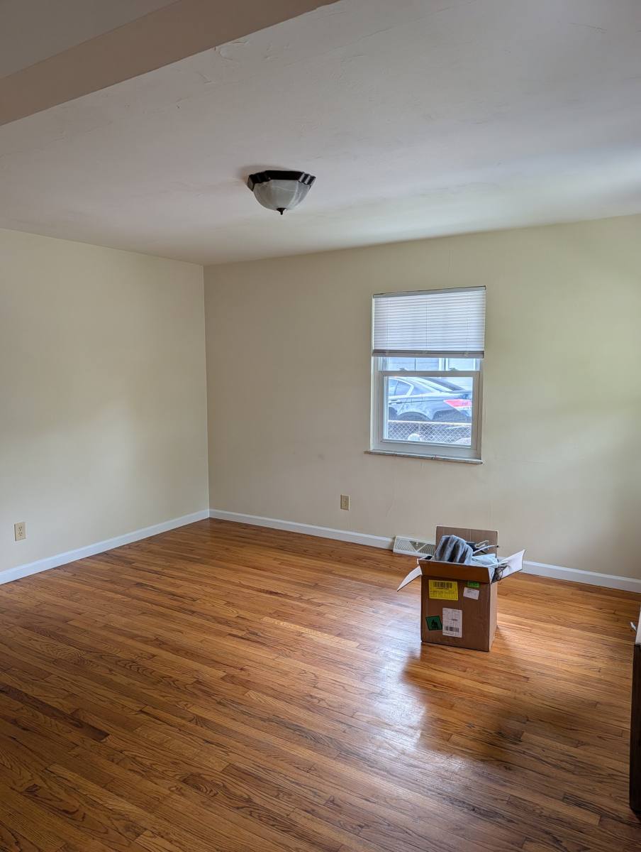 Apartment for rent at 885 E N Broadway St, Columbus, OH 43211