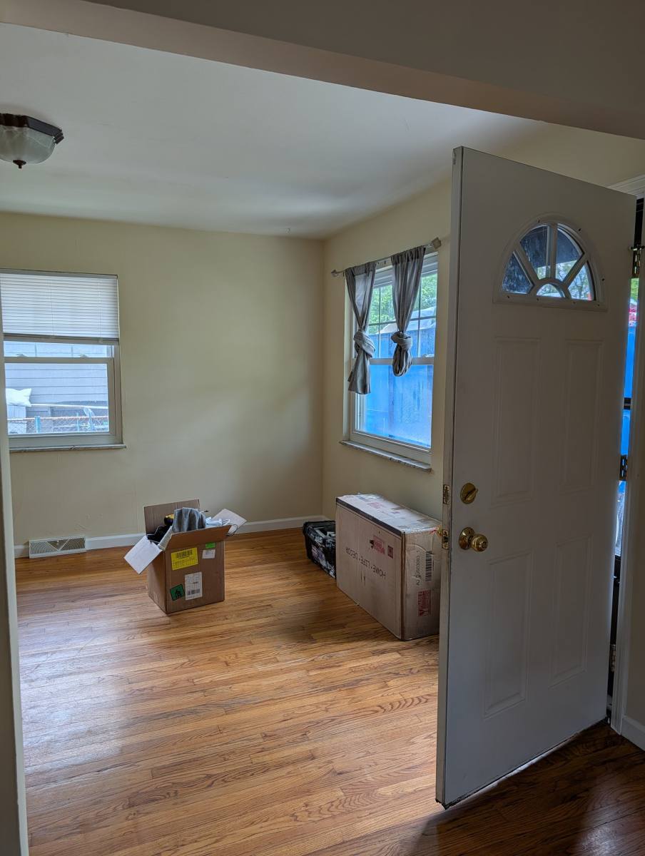 Apartment for rent at 885 E N Broadway St, Columbus, OH 43211