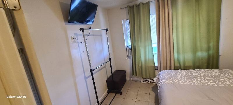 Apartment for rent at 3180 Fish Ave #3, Bronx, NY 10469