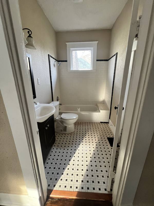 House for rent at 1994 Manila Ave, Memphis, TN 38114