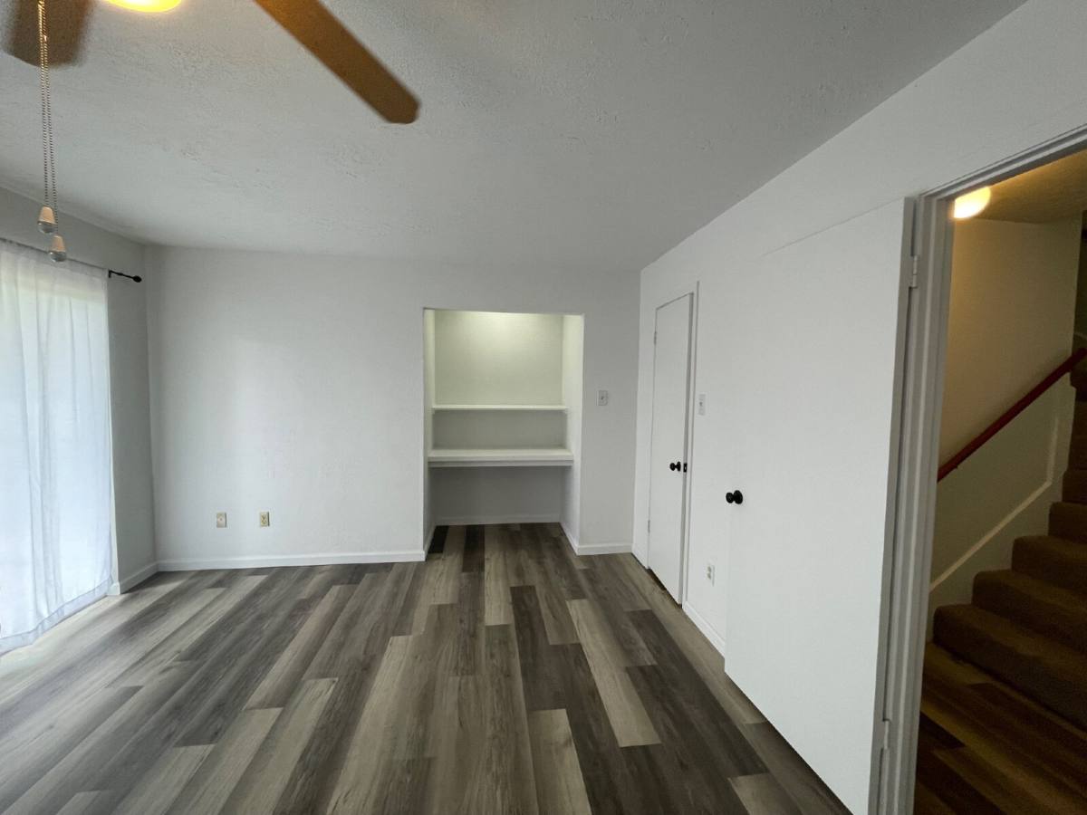 House for rent at 2 A Thunderbird Dr, Conroe, TX 77304