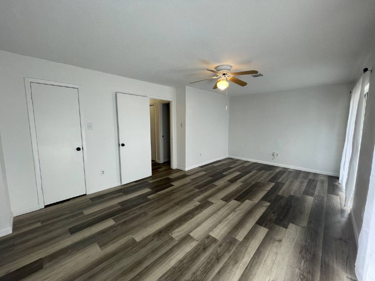 House for rent at 2 A Thunderbird Dr, Conroe, TX 77304