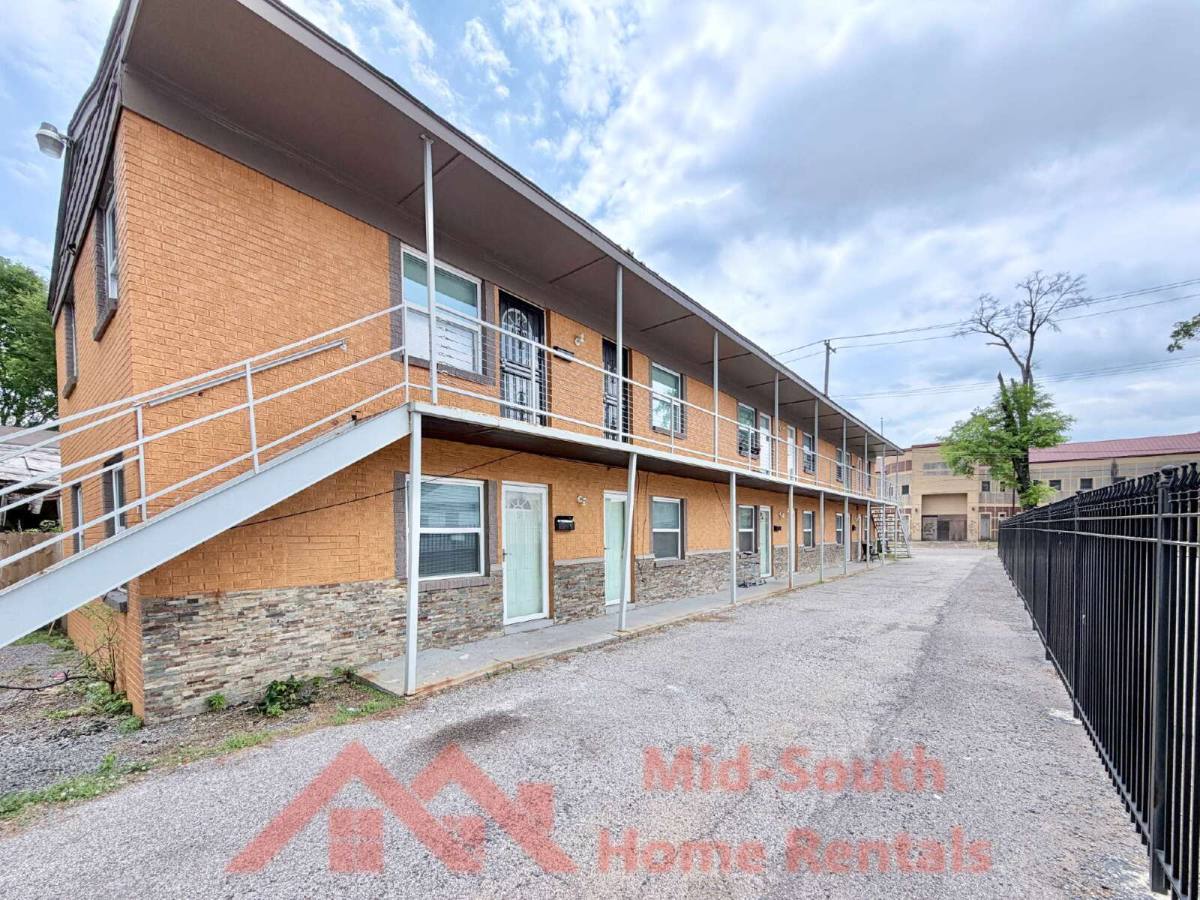 Apartment for rent at 940 J W Williams Lane #6, Memphis, TN 38105