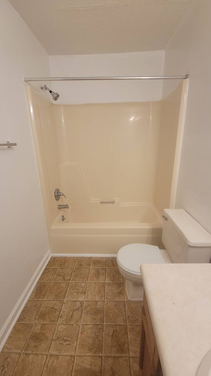 Apartment for rent at 4419 Bonnell Dr NW #5, Huntsville, AL 35816