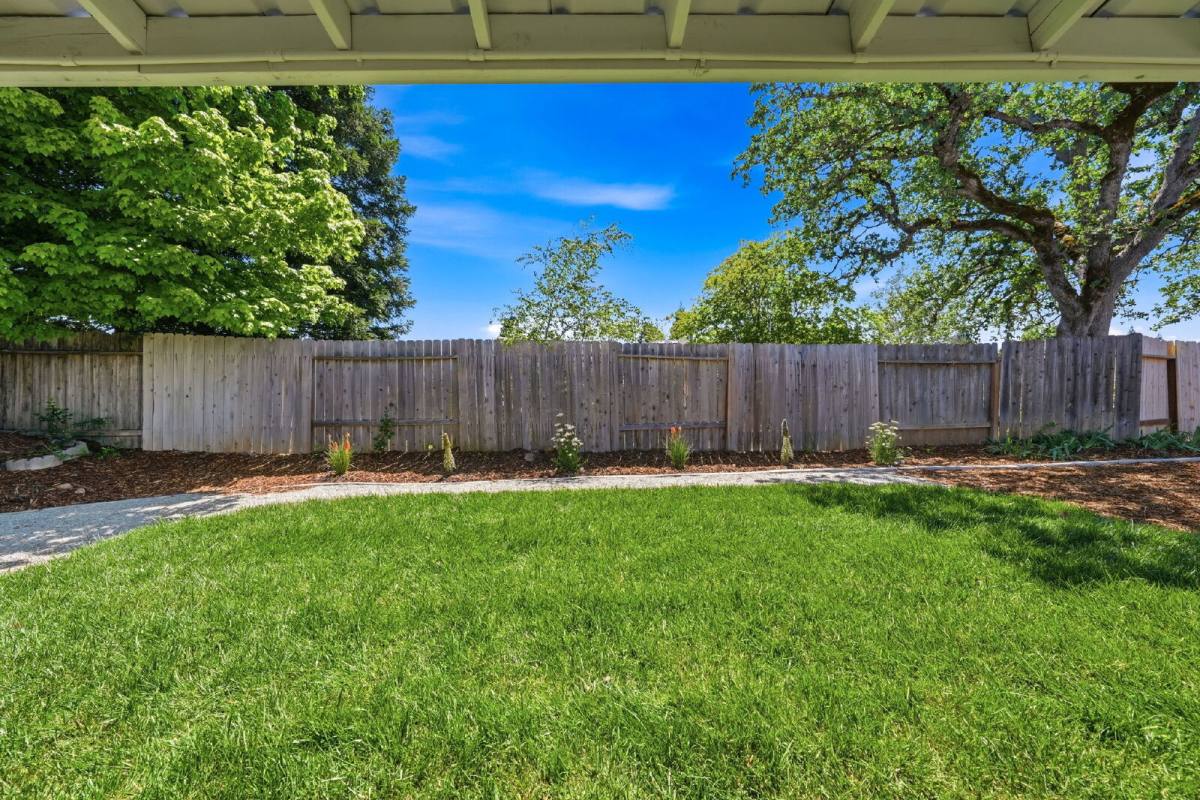 House for rent at 6245 Gold Hills Court, Redding, CA 96003