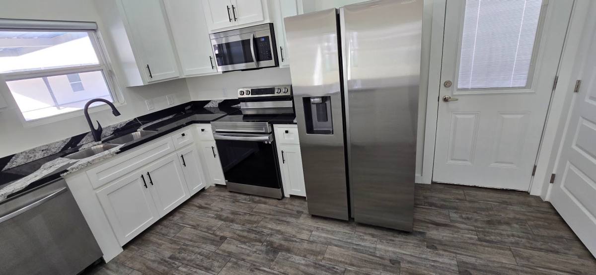 Apartment for rent at 1417 E Hibiscus #4, McAllen, TX 78504