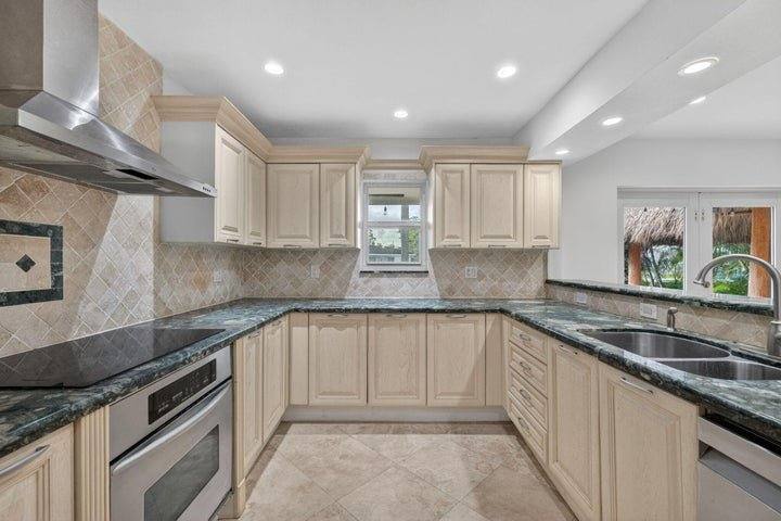 House for rent at 2213 NE 16th St, Fort Lauderdale, FL 33304