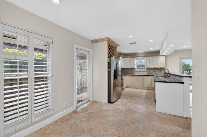 House for rent at 2213 NE 16th St, Fort Lauderdale, FL 33304
