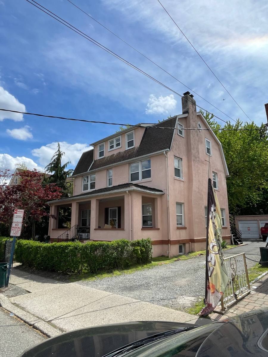 Apartment for rent at 205 Central Ave #2, Hackensack, NJ 07601