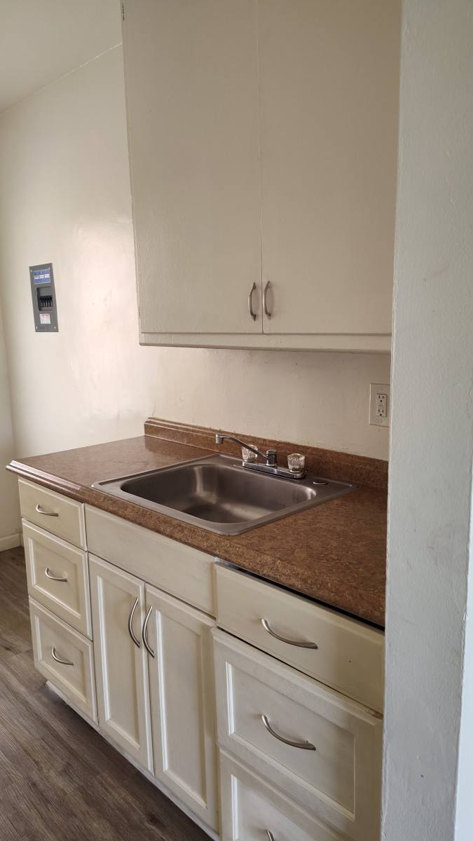 Apartment for rent at 8123 Otis St #DOWNSTAIRS, South Gate, CA 90280