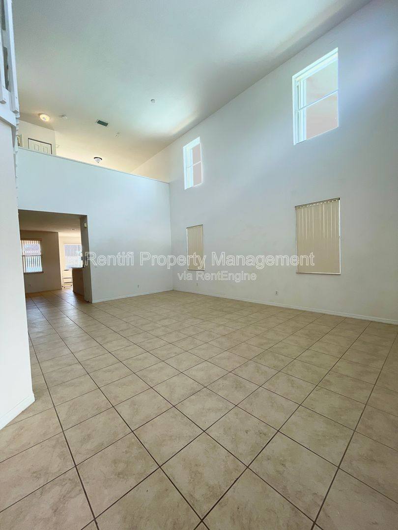 House for rent at 17038 Tremont St, Fort Myers, FL 33908