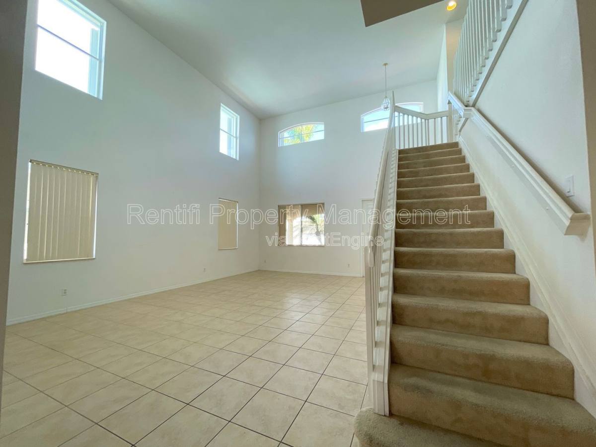 House for rent at 17038 Tremont St, Fort Myers, FL 33908
