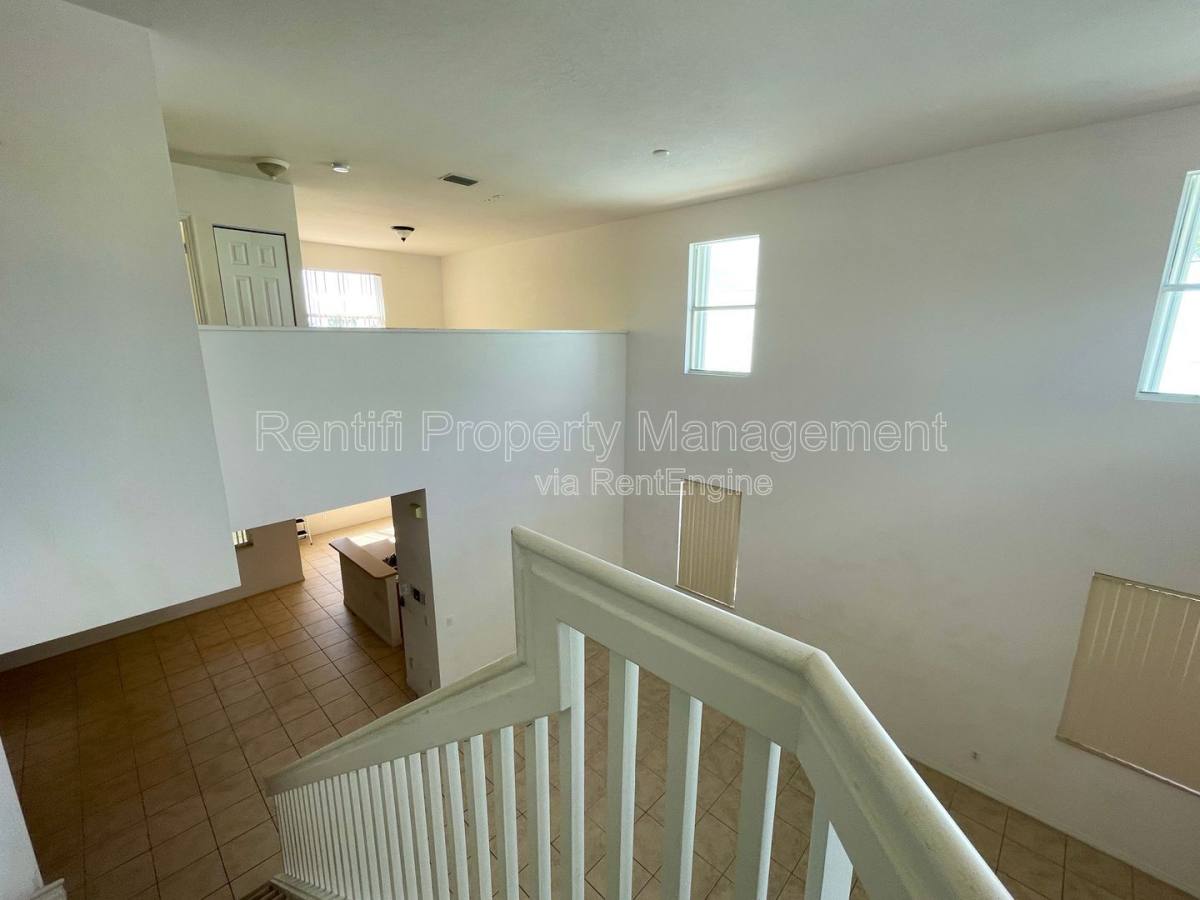 House for rent at 17038 Tremont St, Fort Myers, FL 33908