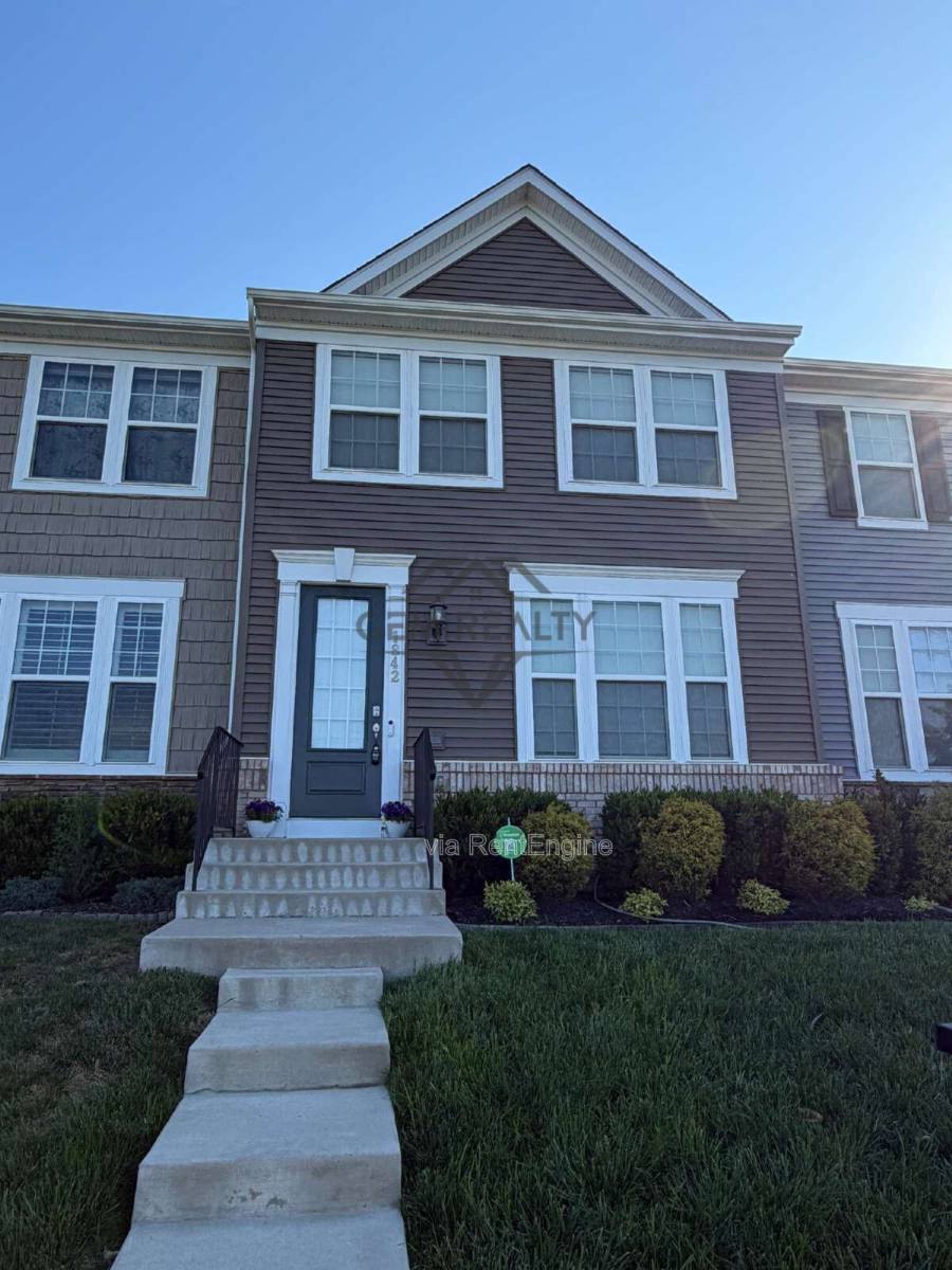 Townhouse for rent at 1842 Briscoe Lane, Fredericksburg, VA 22401