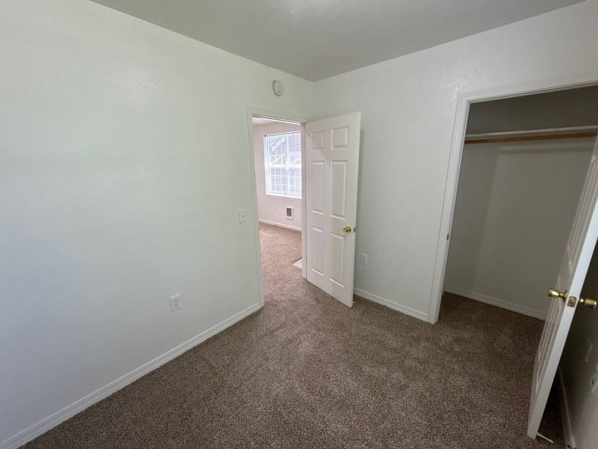 Apartment for rent at 647 Columbia St NE #647, Salem, OR 97301