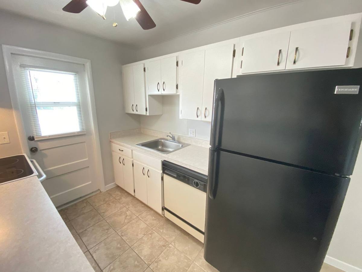 Condo for rent at 320 Lakeview St #207, Orlando, FL 32804