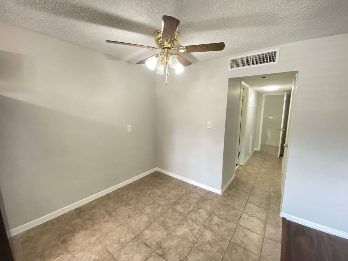 Condo for rent at 320 Lakeview St #207, Orlando, FL 32804
