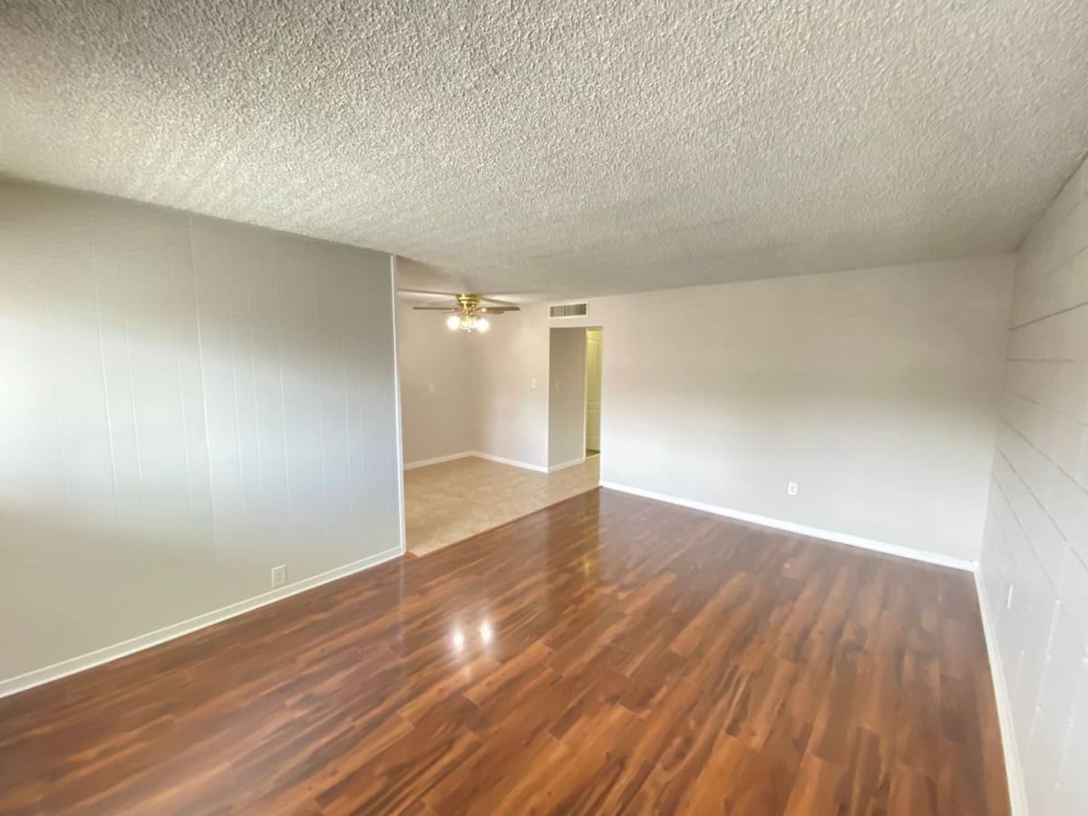 Condo for rent at 320 Lakeview St #207, Orlando, FL 32804
