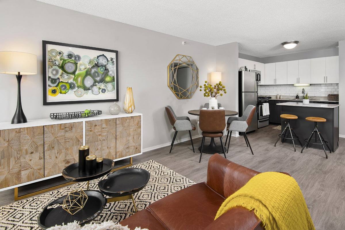 Apartment for rent at 180 N Jefferson St, Chicago, IL 60661
