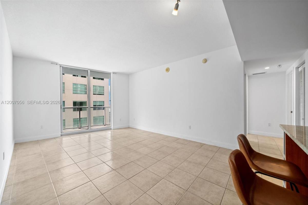 Condo for rent at 185 SW 7th St #1710, Miami, FL 33130