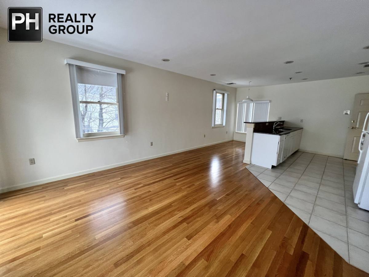 Apartment for rent at 31 Channing St #1, Newton, MA 02458