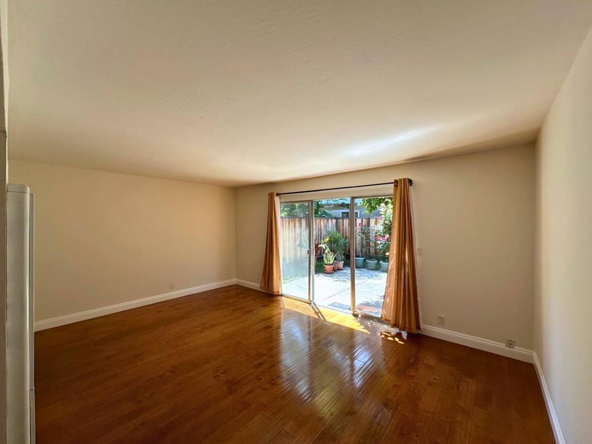 Townhouse for rent at 2047 Montecito Ave 1 - 13, Mountain View, CA 94043