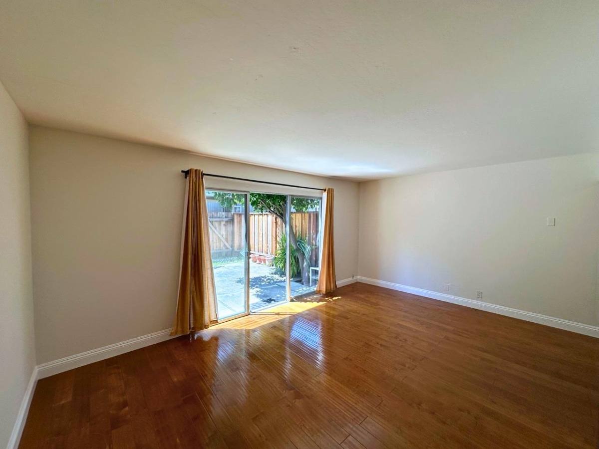 Townhouse for rent at 2047 Montecito Ave 1 - 13, Mountain View, CA 94043