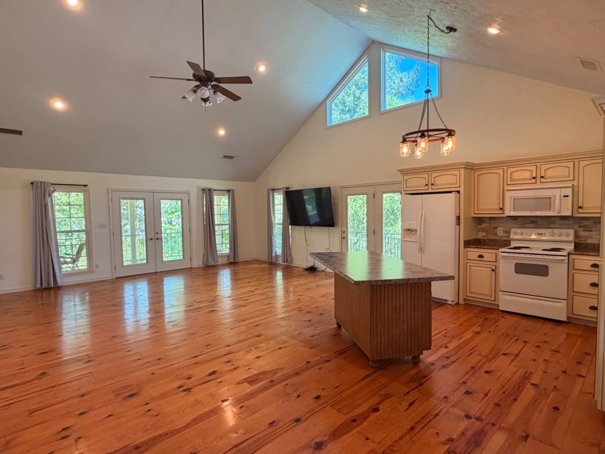 House for rent at 505 Waterway Dr, West Point, MS 39773