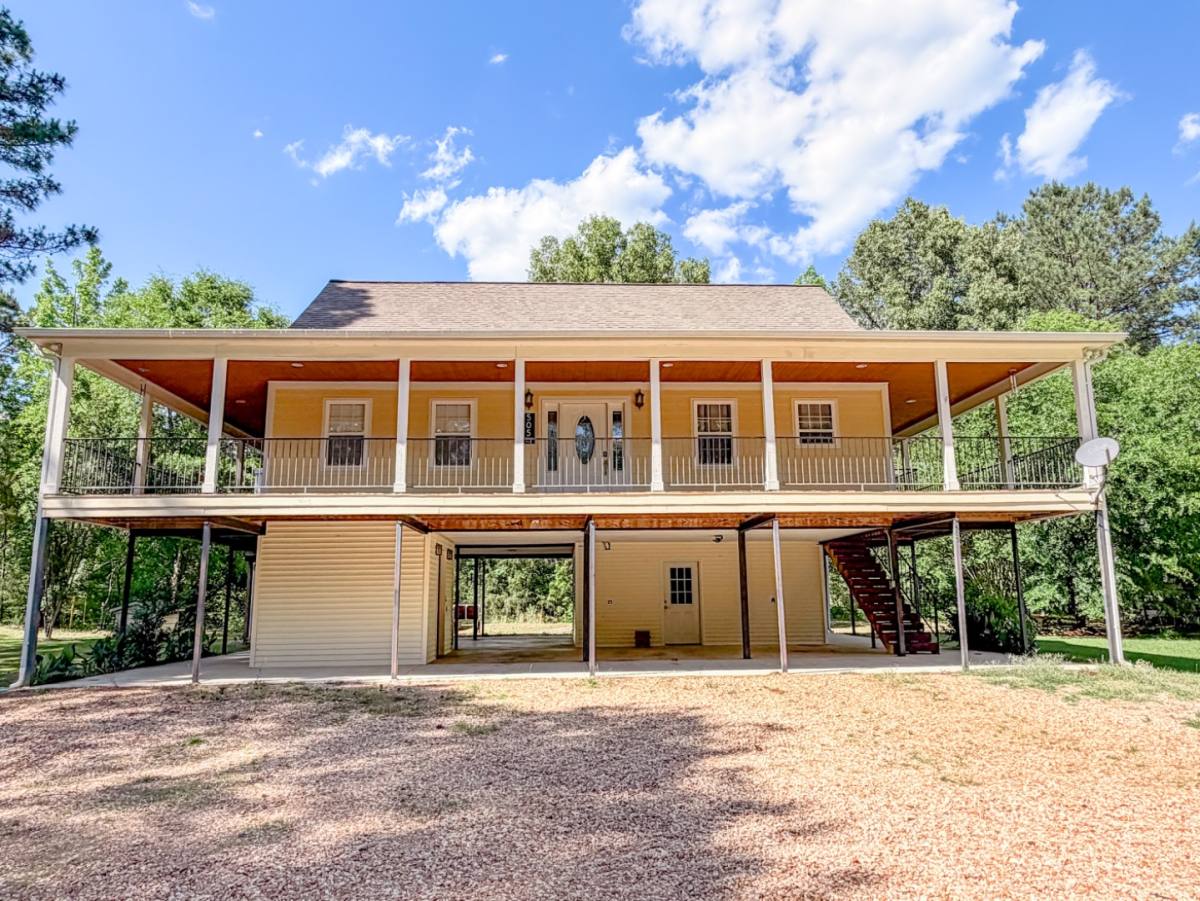 House for rent at 505 Waterway Dr, West Point, MS 39773