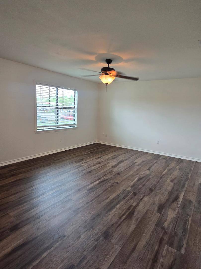House for rent at 206 Cooper St, Lindale, TX 75771