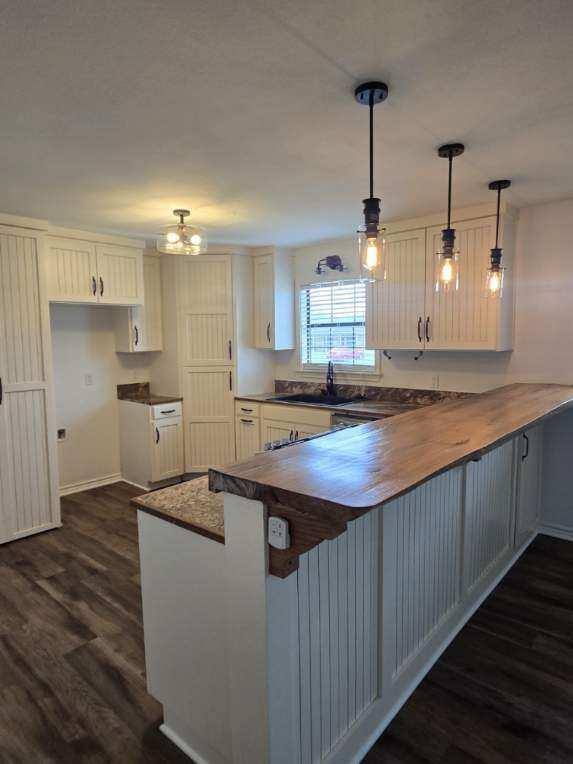 House for rent at 206 Cooper St, Lindale, TX 75771