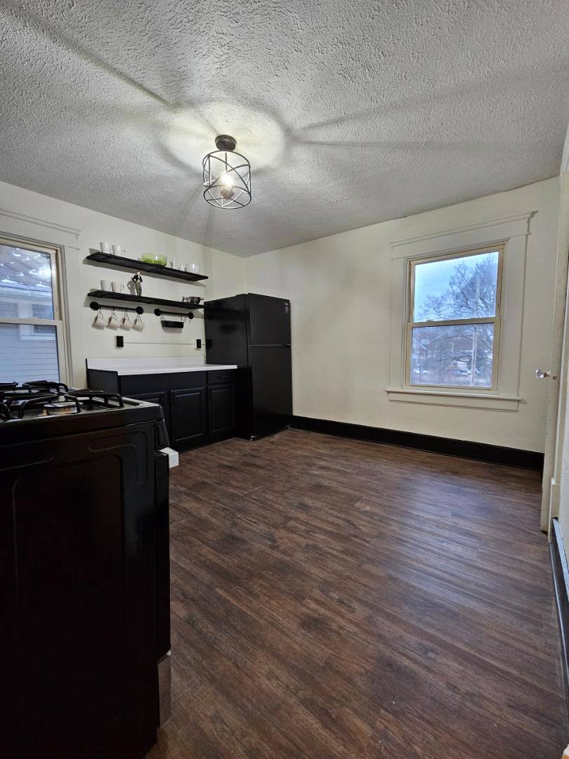 Apartment for rent at 115 Dawes Ave #2, Akron, OH 44302