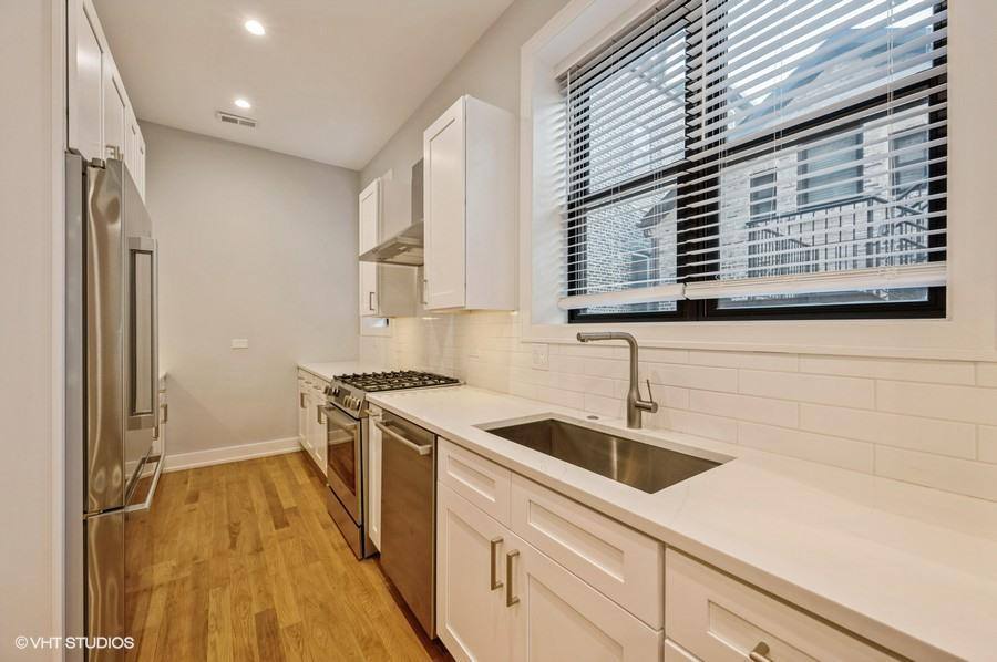 Apartment for rent at 1347 N Noble #2, Chicago, IL 60642
