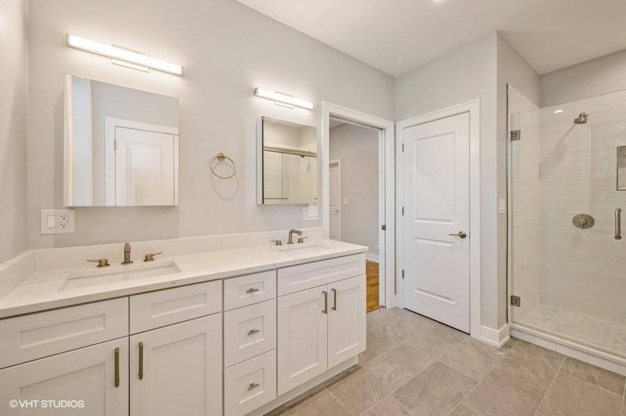 Apartment for rent at 1347 N Noble #2, Chicago, IL 60642