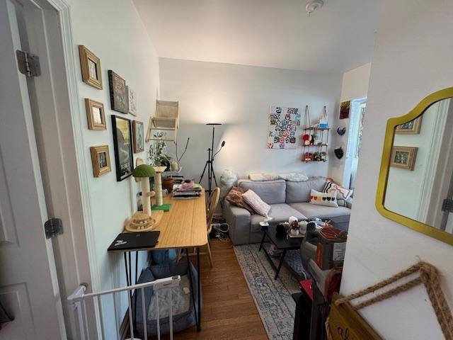 Apartment for rent at 4312 N Clarendon Ave #1231, Chicago, IL 60613