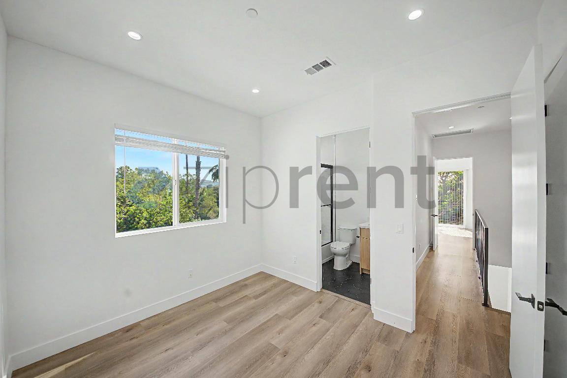 Townhouse for rent at 5230 1 2 Tilden Ave, Van Nuys, CA 91401