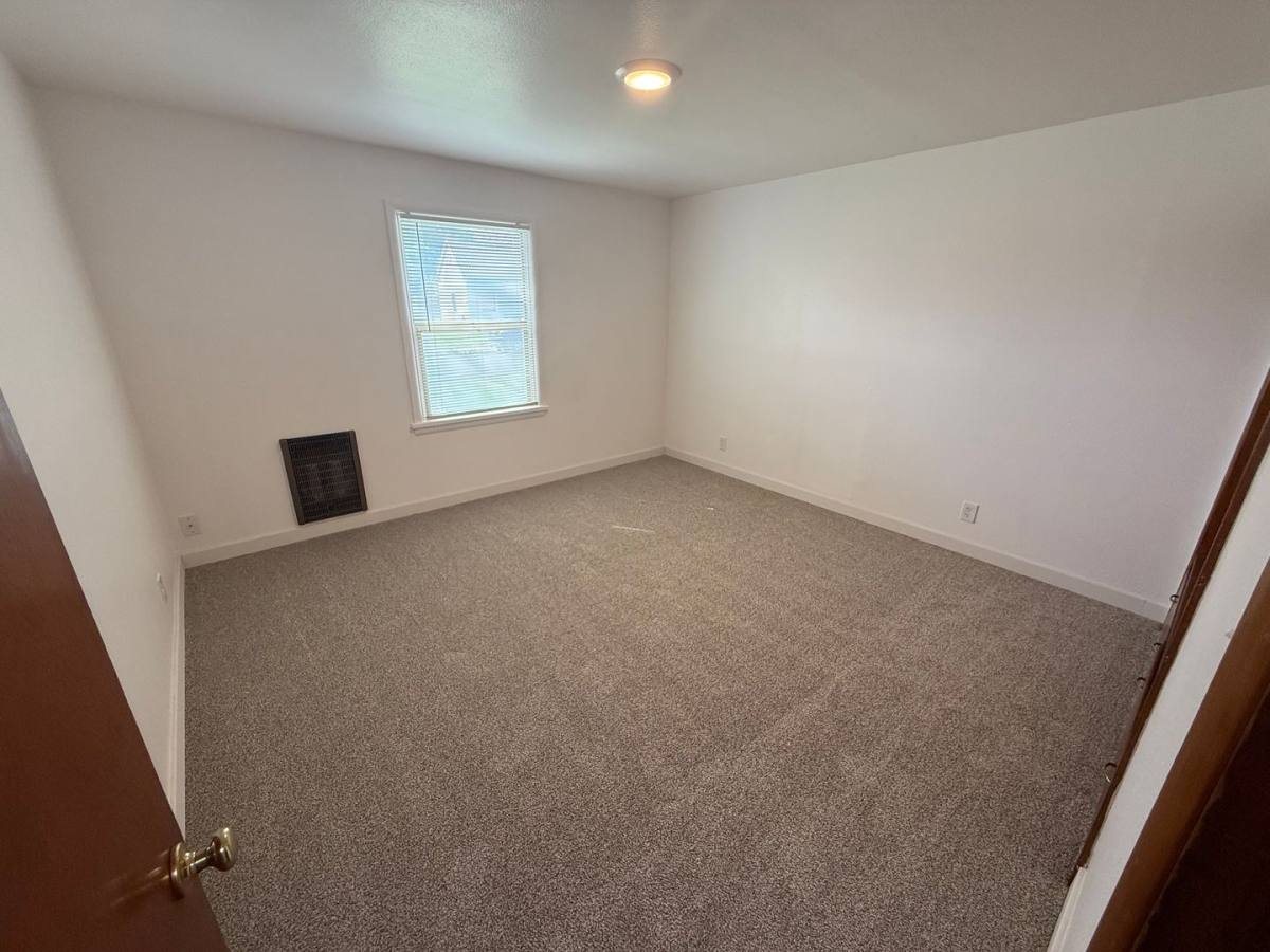 Apartment for rent at 2101 E Boone Ave, Spokane, WA 99202