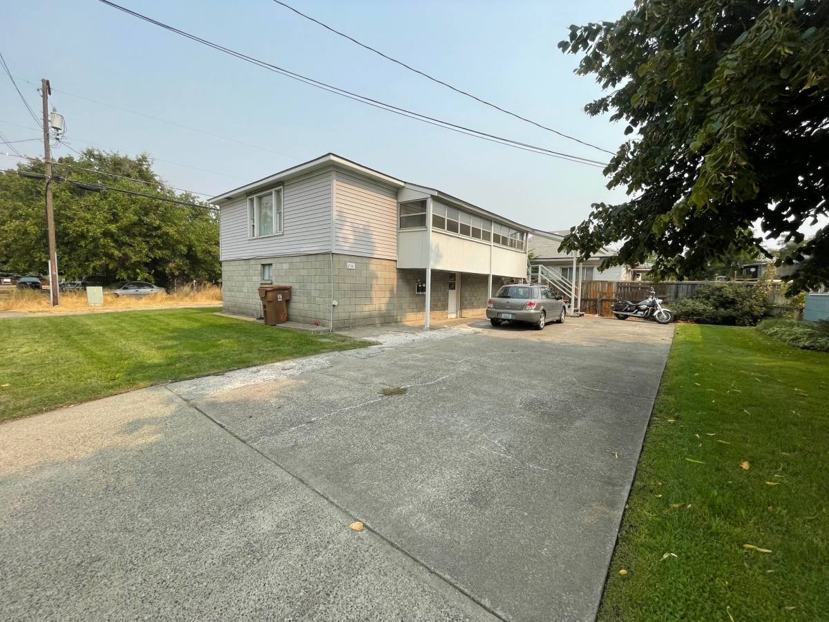 Apartment for rent at 2101 E Boone Ave, Spokane, WA 99202