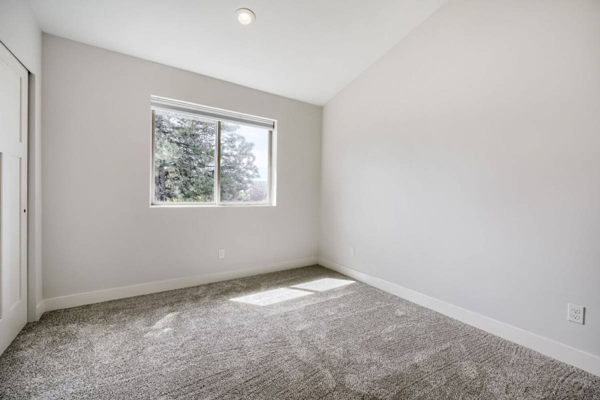 Townhouse for rent at 3310 S C St, Tacoma, WA 98418